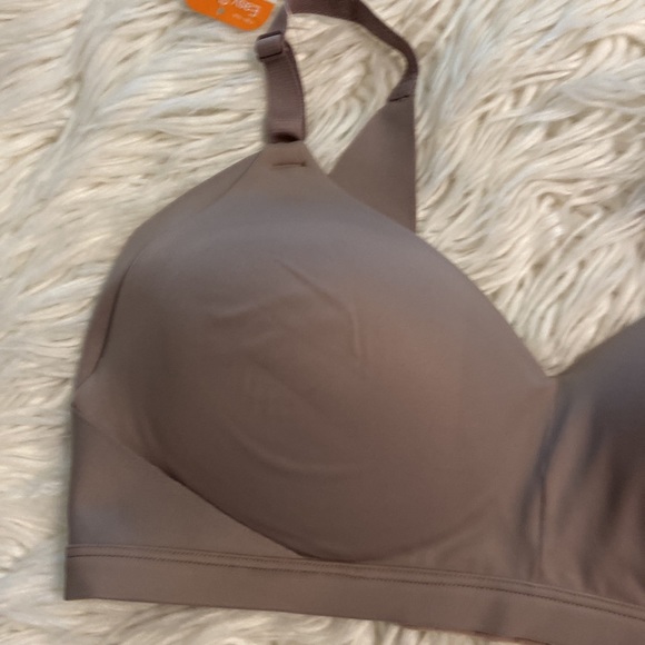 Warners Wireless Lift Bra size L brand new with tags please see all pictures - Picture 3 of 13